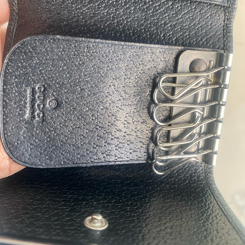 Authentic GUCCI 6 Key Ring Holder Case GG Canvas Leather Black Like New - Picture 14 of 15